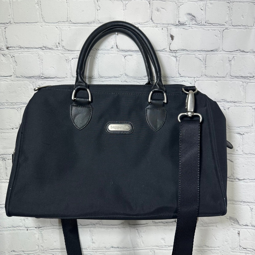 Baggallini Black Nylon Satchel Crossbody Bag with Wristlet Pouch Travel Tote